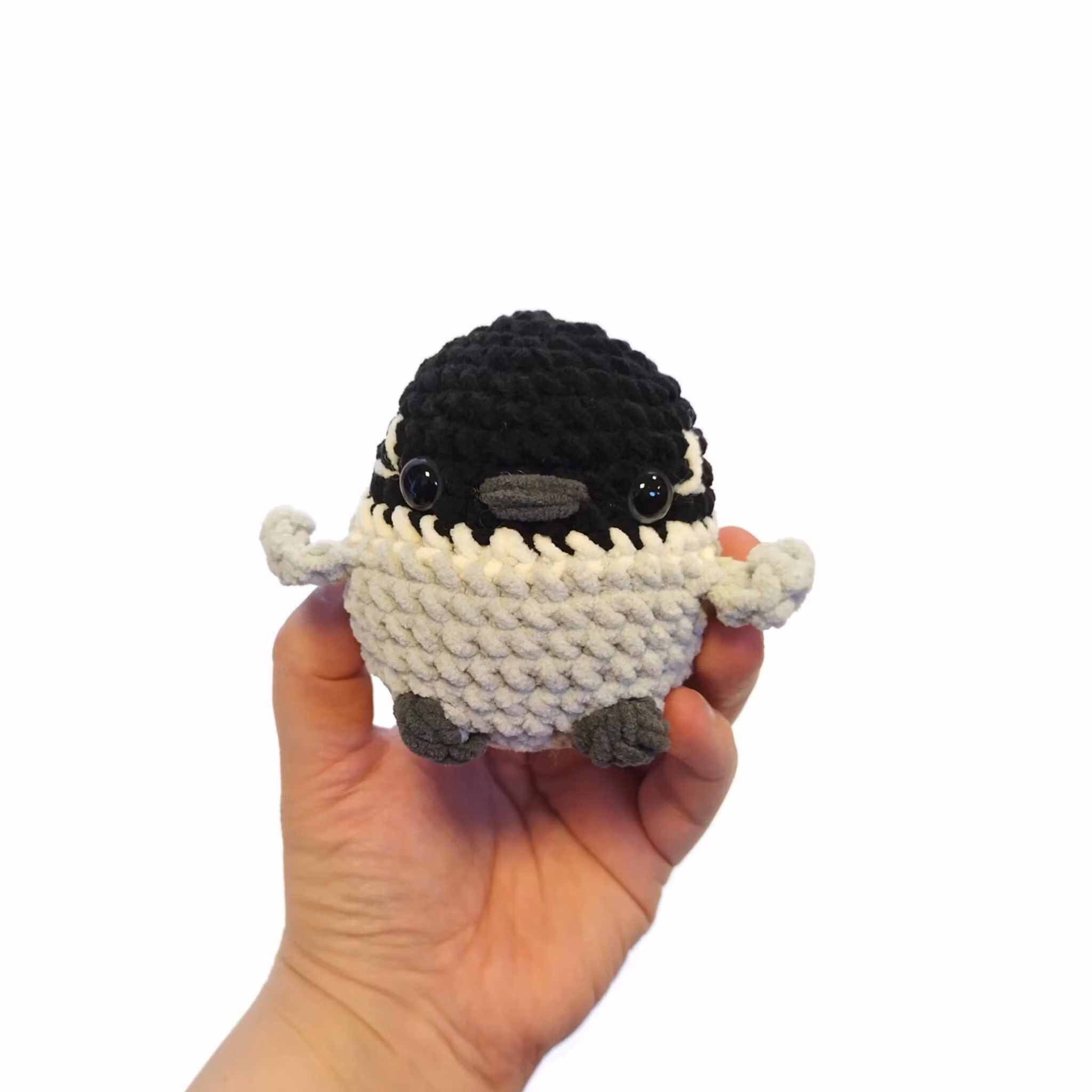 DIY Kit LULU Bebis Pingvin• Virkset gosedjur • Skapa din egen fågel • Crochetbykim