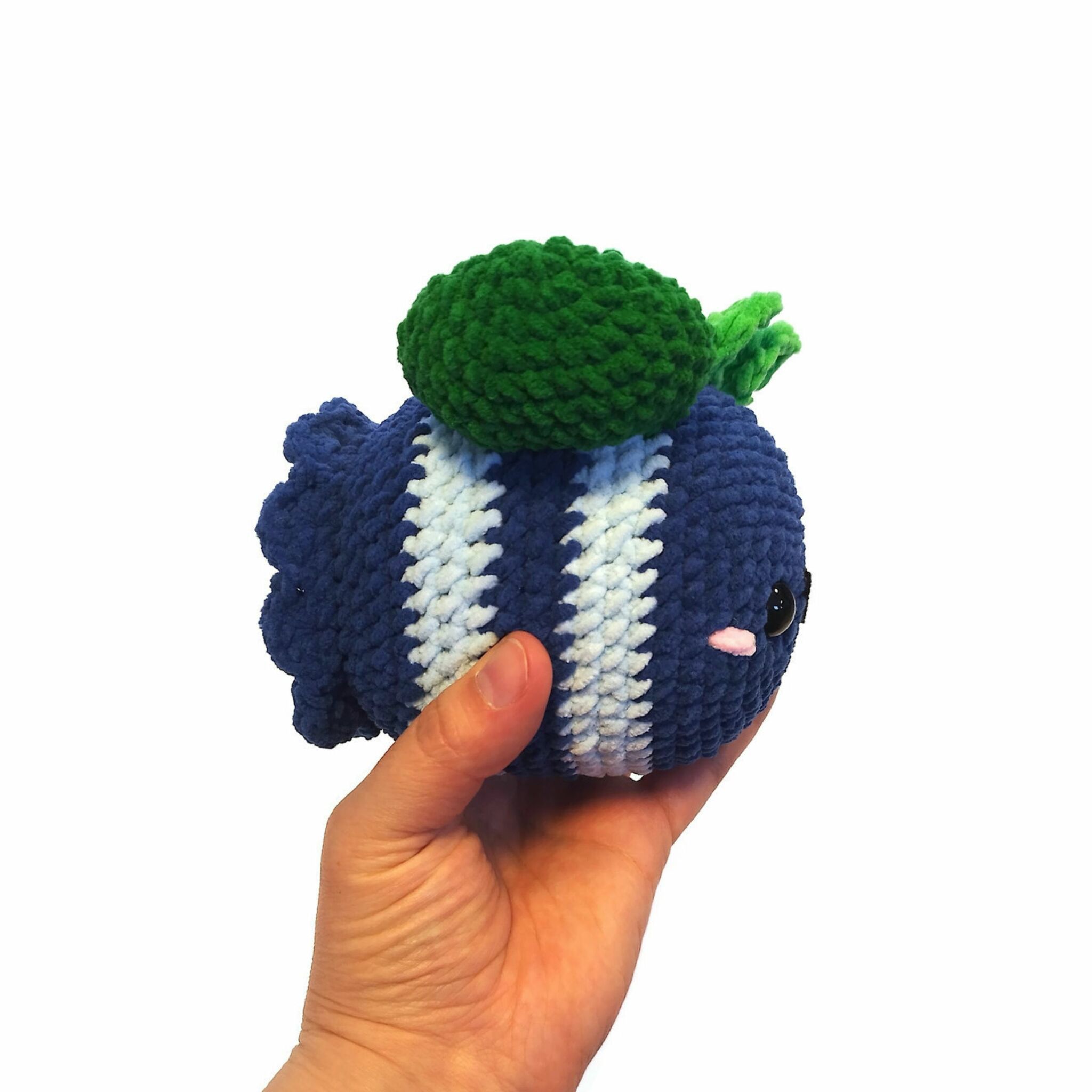 DIY Kit Jelly Bi Blåbär• Virkset gosedjur • Skapa ditt eget bi • Crochetbykim
