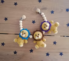 VIRKMÖNSTER Vagnmobil Lejon • Barnvagnsmobil • amigurumi virkbeskrivning • crochetbykim • PDF