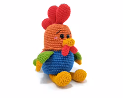 VIRKMÖNSTER Tuppen Bobby • Tupp Höna Kyckling • amigurumi virkbeskrivning • crochetbykim • PDF