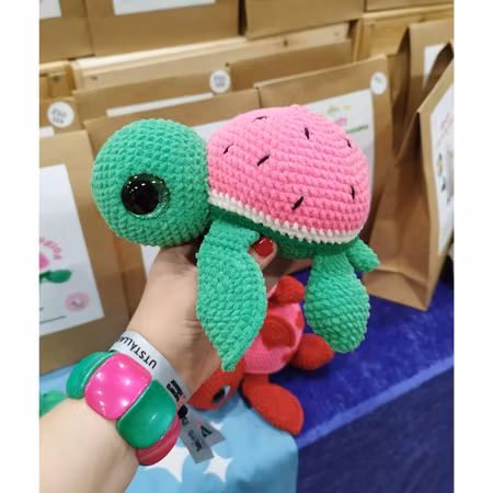 DIY kit Sköldpadda Turtellini Vattenmelon • Virkset gosedjur • DIY-kit • Crochetbykim