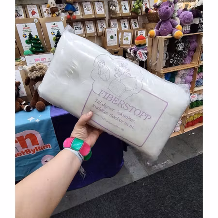 Polyesterstoppning 300 g – Formfast vadd till amigurumi