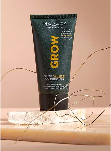 Madara Grow Volume Conditioner – volumgivende balsam som styrker, beskytter og gir fyldig hår uten å tynge det ned. Miljøvennlig emballasje.