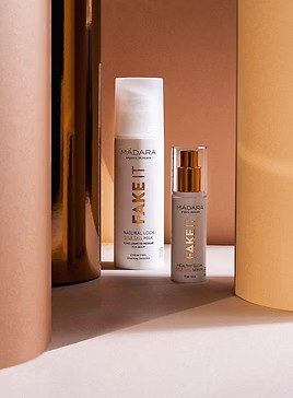 Madara Fake It Self Tan Face Serum – lett selvbruning for ansiktet med fuktgivende bringebærfrøolje, hyaluronsyre og vitamin E.