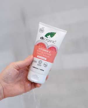 Dr Organic Vitamin C Exfoliating Face Wash