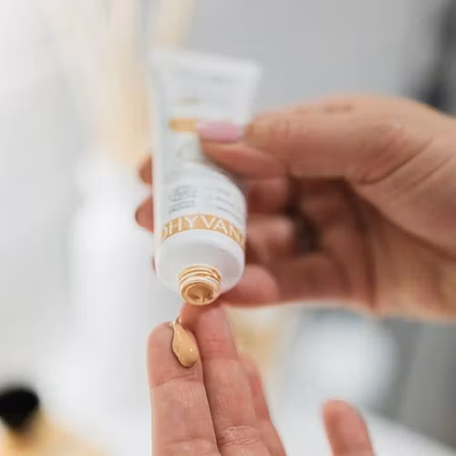 DHYVANA CC Cream SPF 50