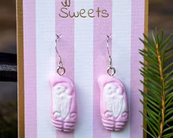 Earrings, Skumtomtar