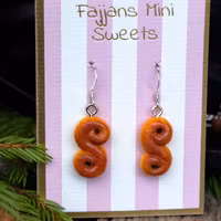 Earrings, Lussebullar