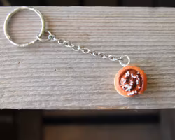 Keychain, cinnamon roll