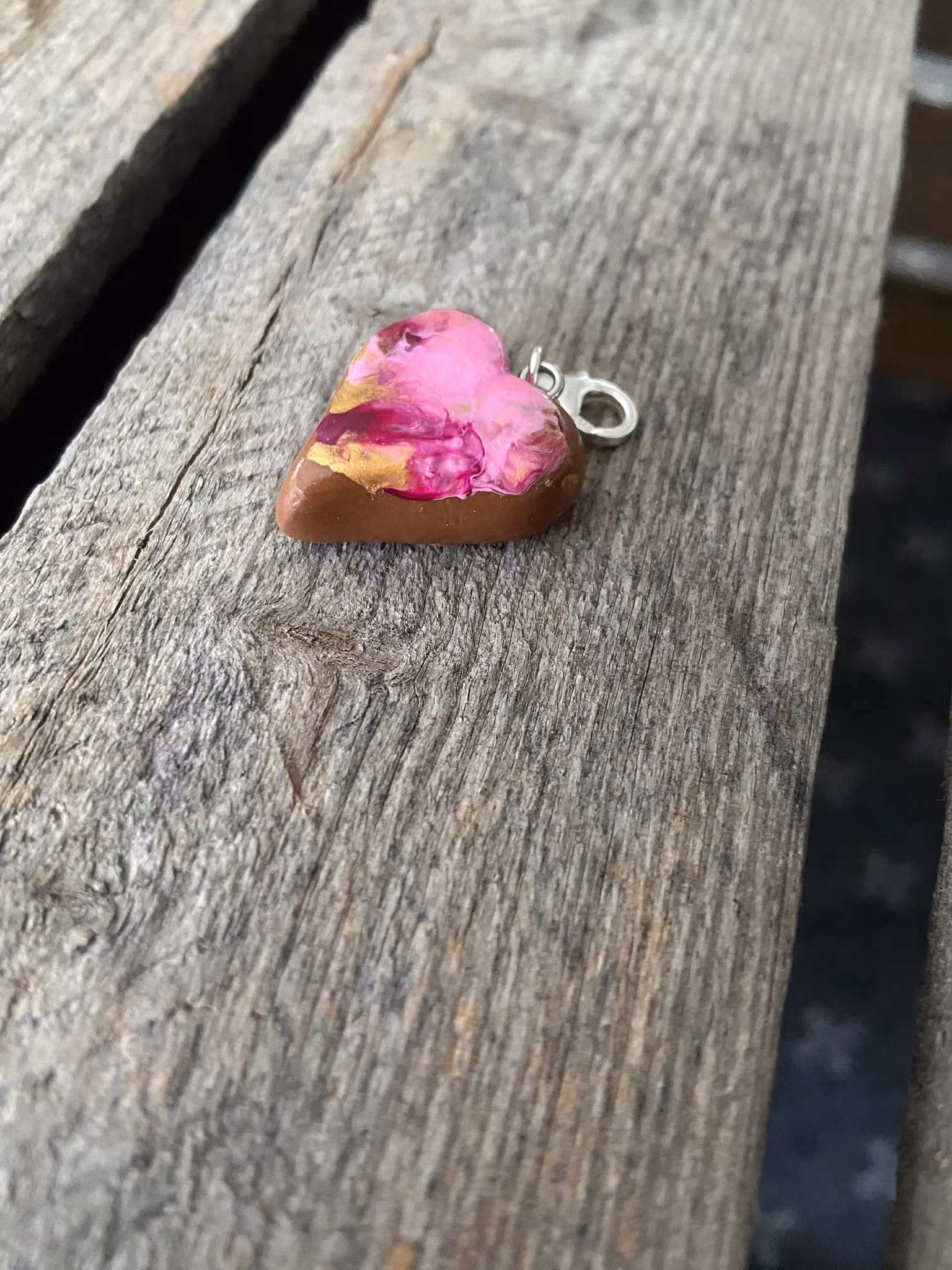 Halsbandshänge, chokladhjärta