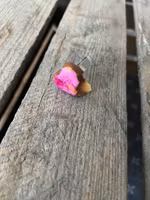 Ring, chokladhjärta med kolasås