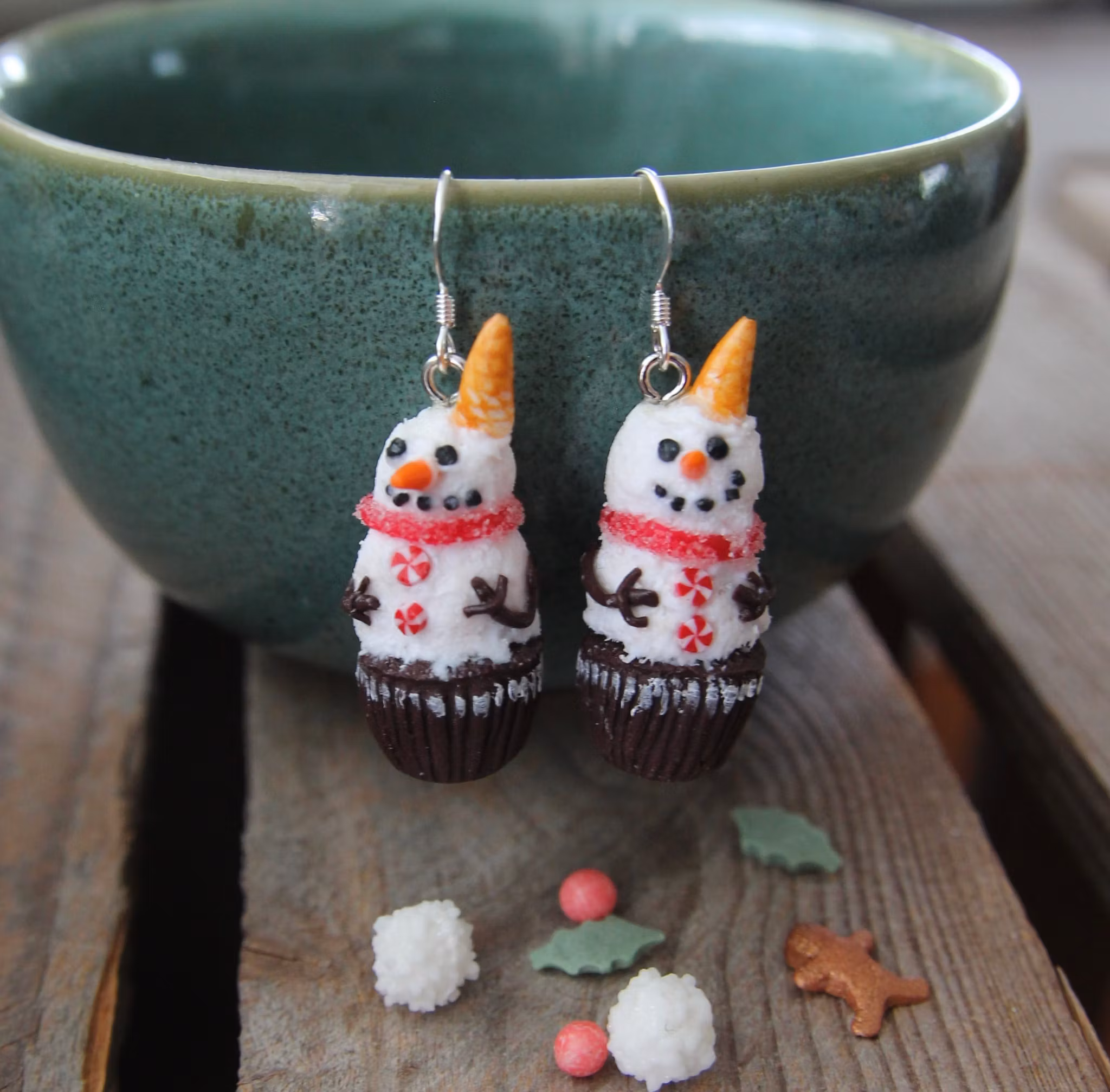 Örhängen, snögubbecupcakes ⛄️