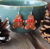 Örhängen, pepparkaksgubbar med fluga