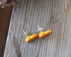 Stud Earrings, Lussebullar
