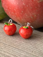 Örhängen, äpplen utan tugga 🍎