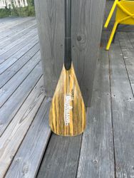 Lätt och skön paddel med carbon