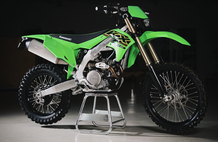 KX 250 X 2023 enduro O-reggad Med framlyse