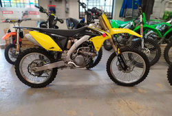 RMZ 250 2016