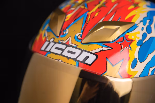 ICON Hjälm Airframe Pro Koi