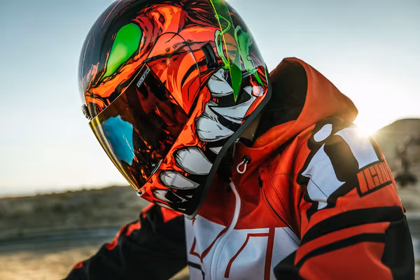 ICON Hjälm Airform Manik'R