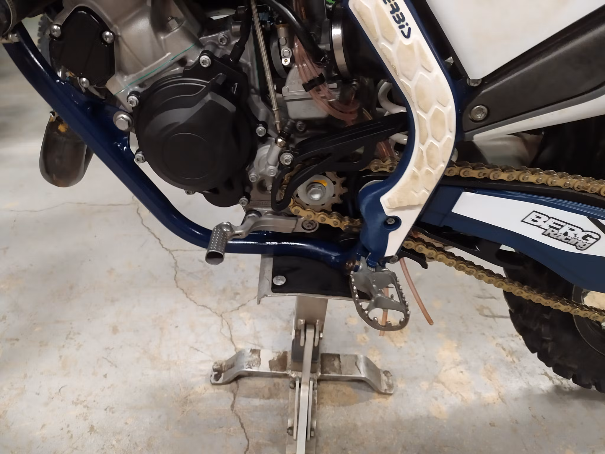 Husqvarna TC 125 2022 15 tim