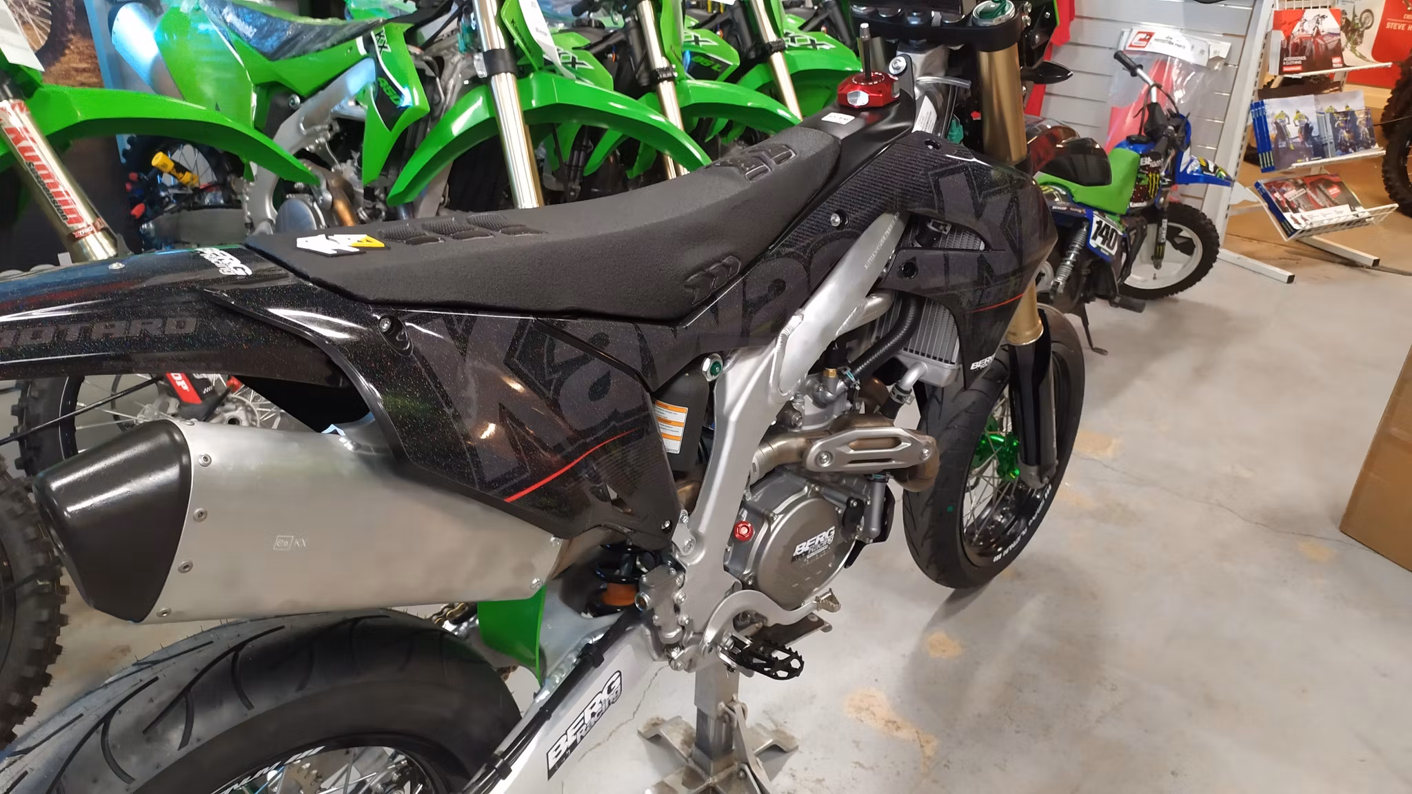 KX 450X Supermotard   Beställnings Uppdrag