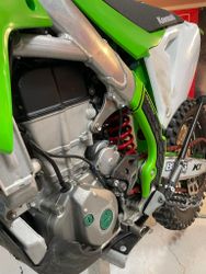Kawasaki KX 450  2019 med18 tums hjul bak  Rekluse Koppling