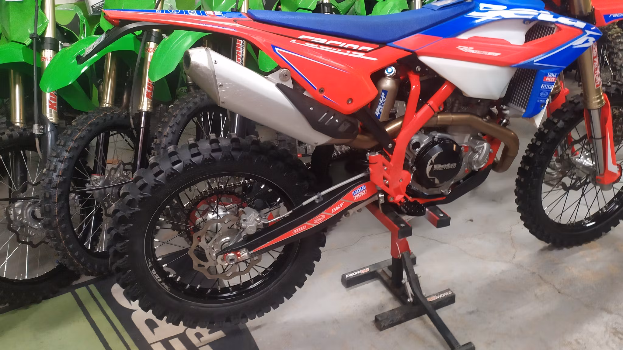 Beta 430 2023 Kayaba Fjädring  Demo