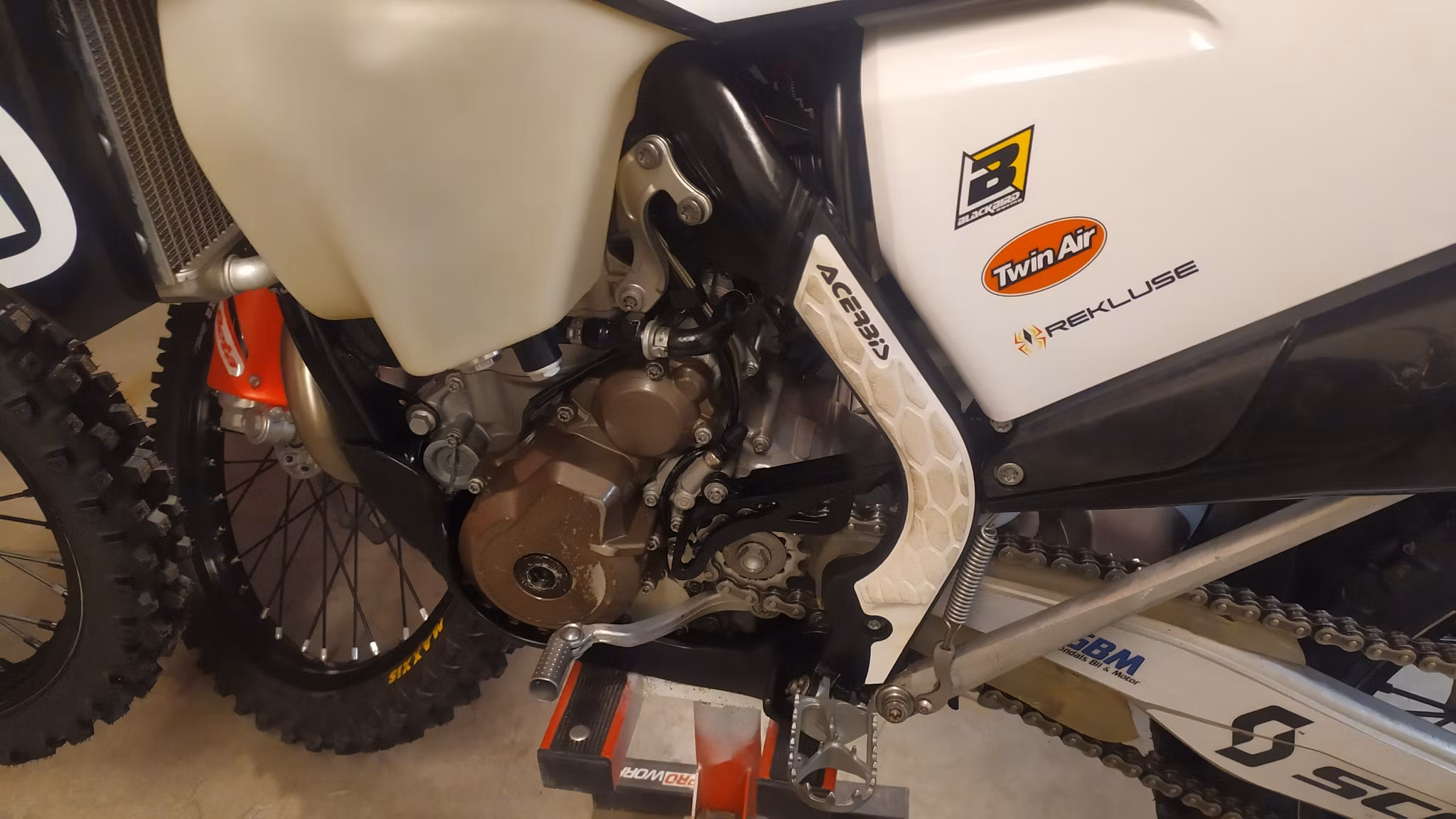 Husqvarna Rockstar 350 Enduro