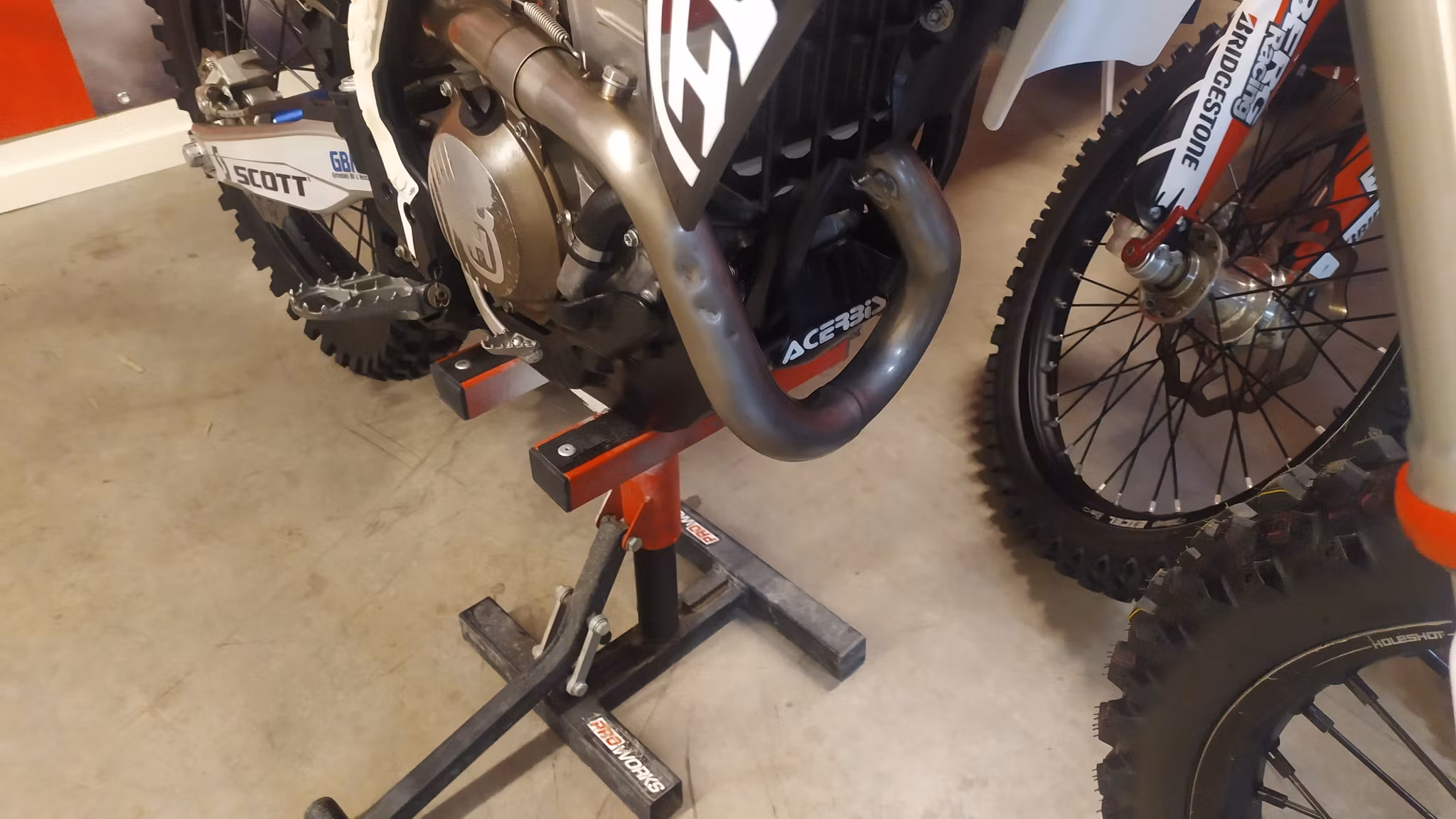 Husqvarna Rockstar 350 Enduro