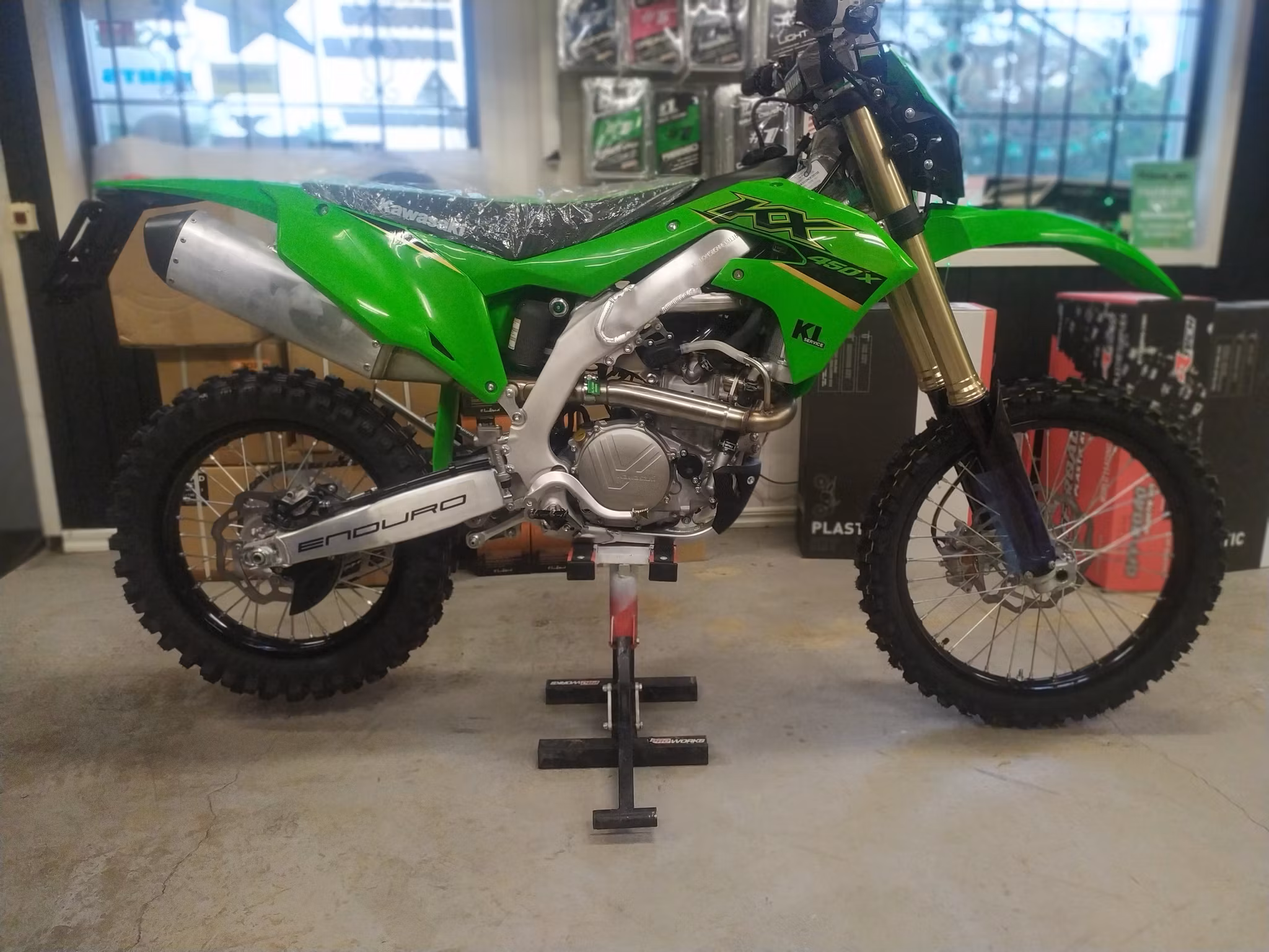 KX 450 X  2022 enduro  Landsväg registrerad