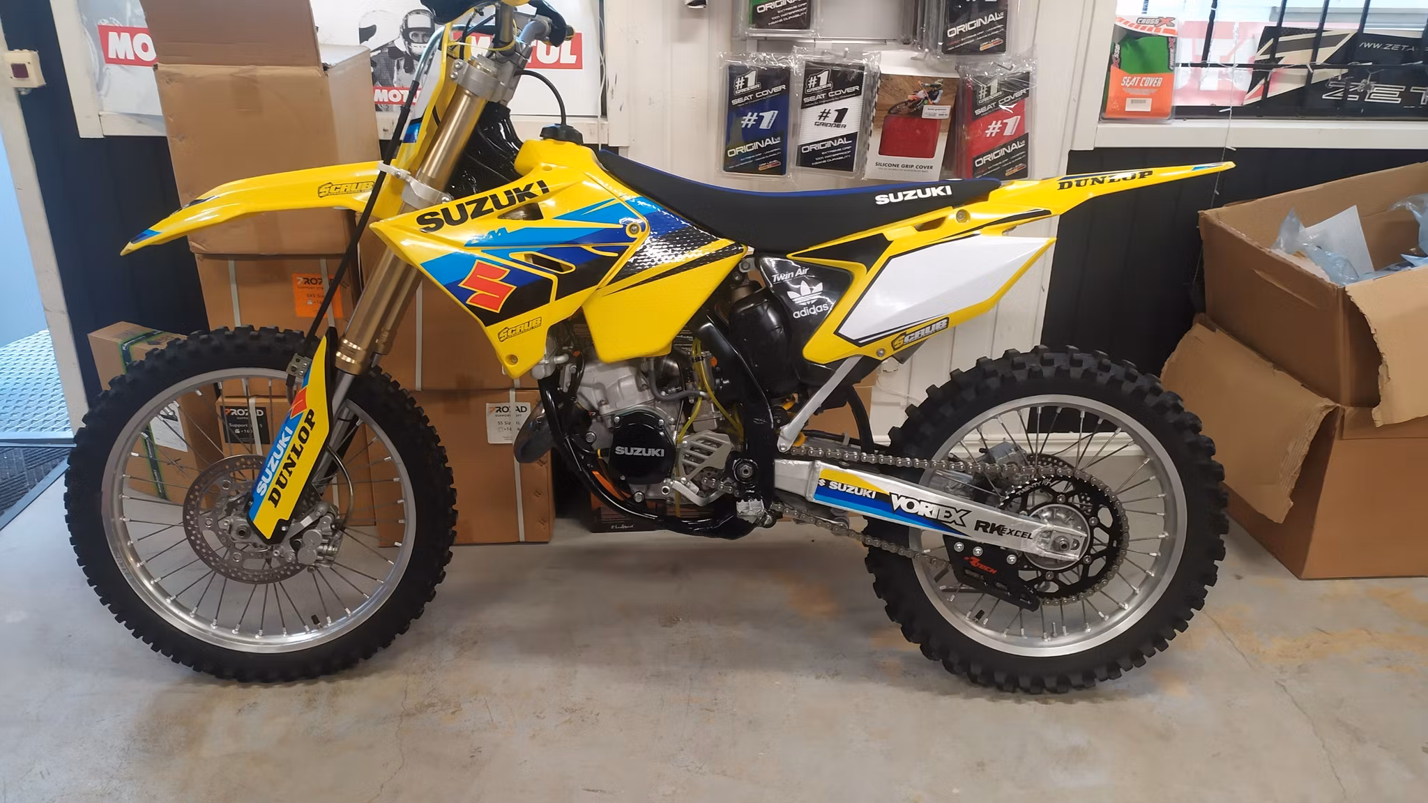 Suzuki RM125 2004