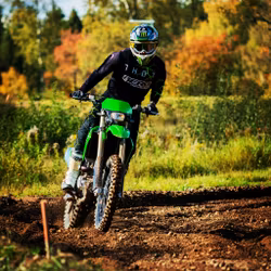 KX 250 X 2023 enduro O-reggad Med framlyse