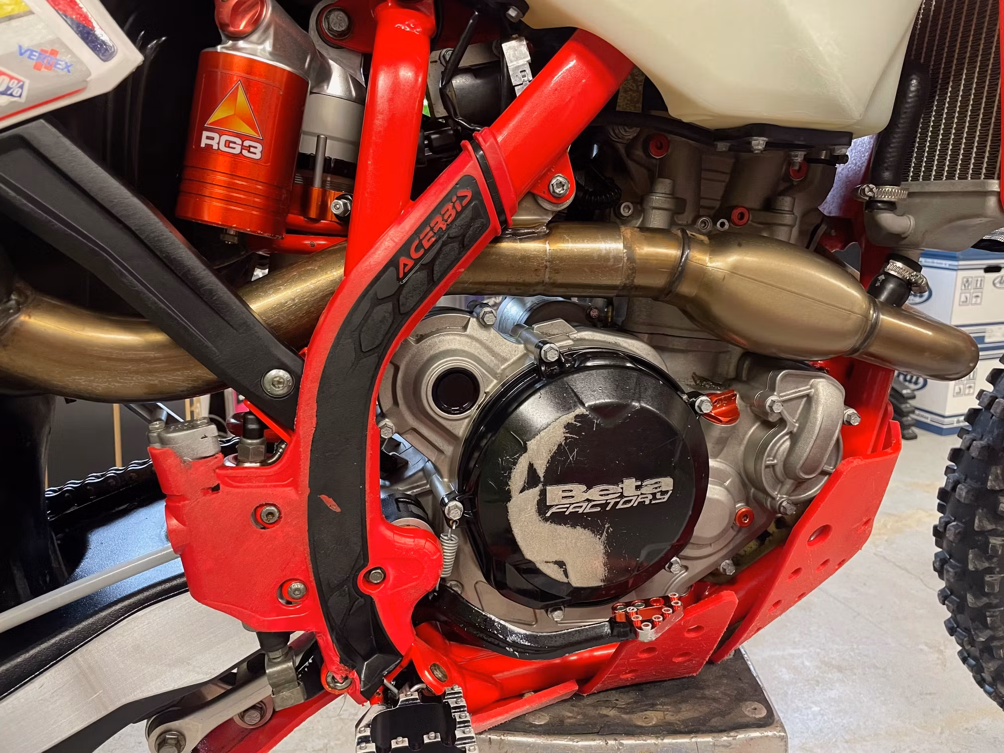 Beta 350 Kayaba 2022