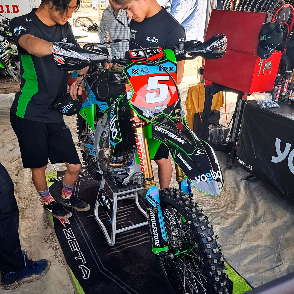 ZETA Pro Launch Control Showa