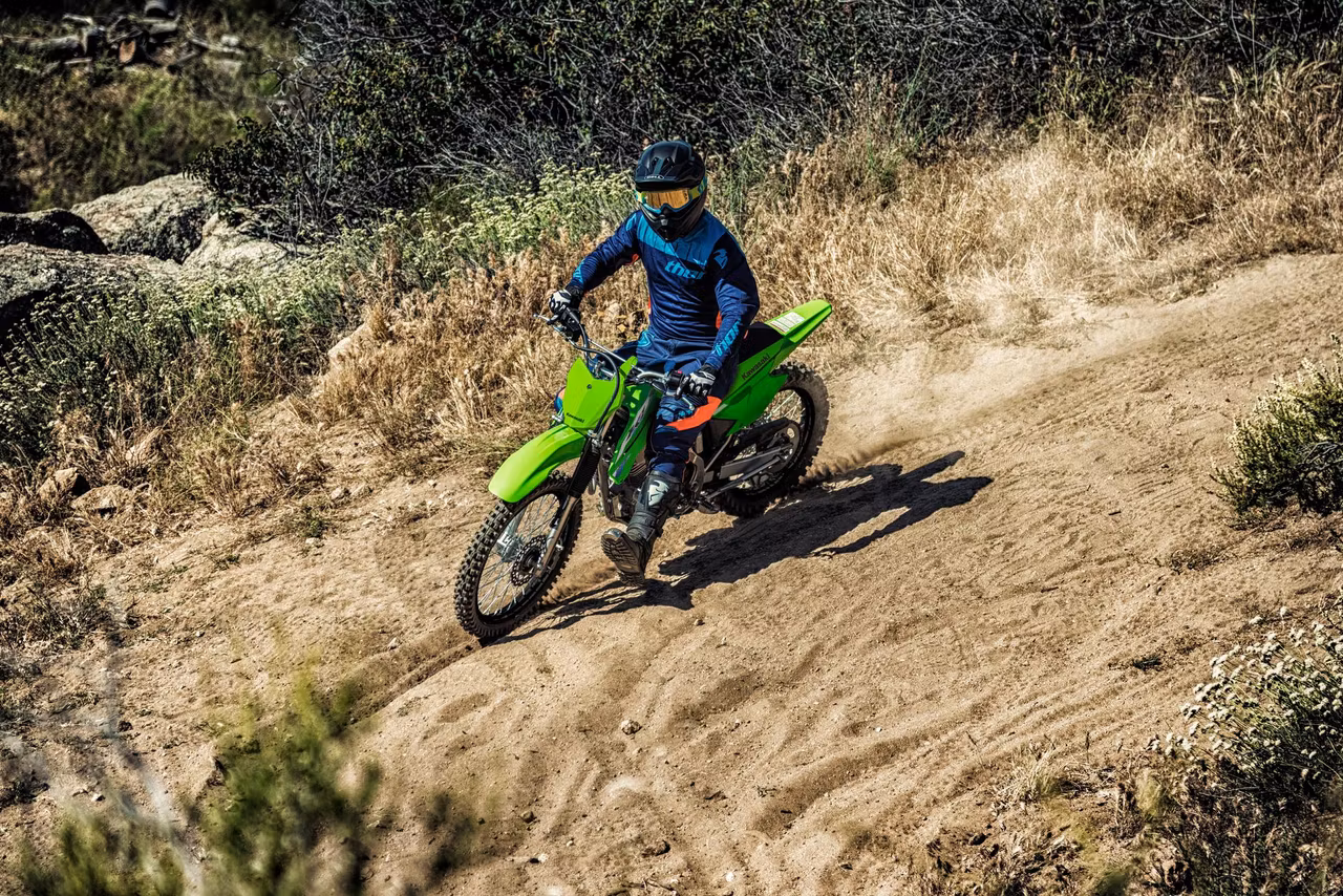 KLX140R F 2026   18/21