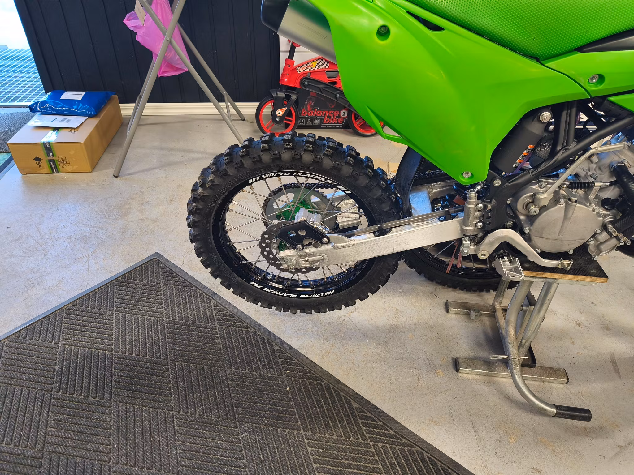 Kawasaki KX 85 2023 Låga timmar .