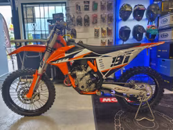 KTM 350 2022 med endast 38 timmar