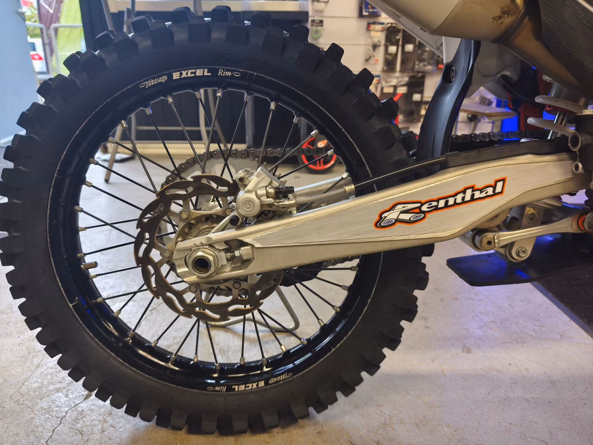 KTM 350 2022 med endast 38 timmar