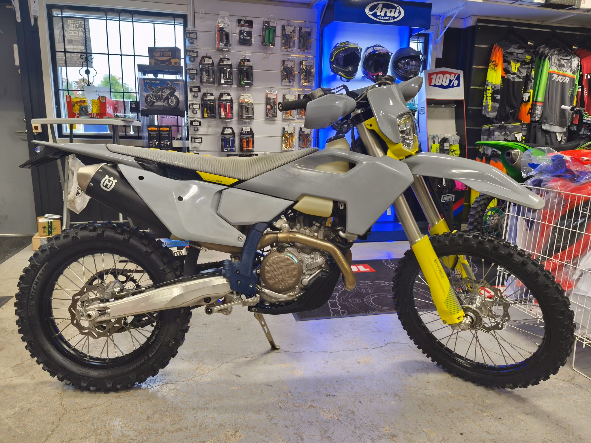 Husqvarna FE 450 Enduro 2024