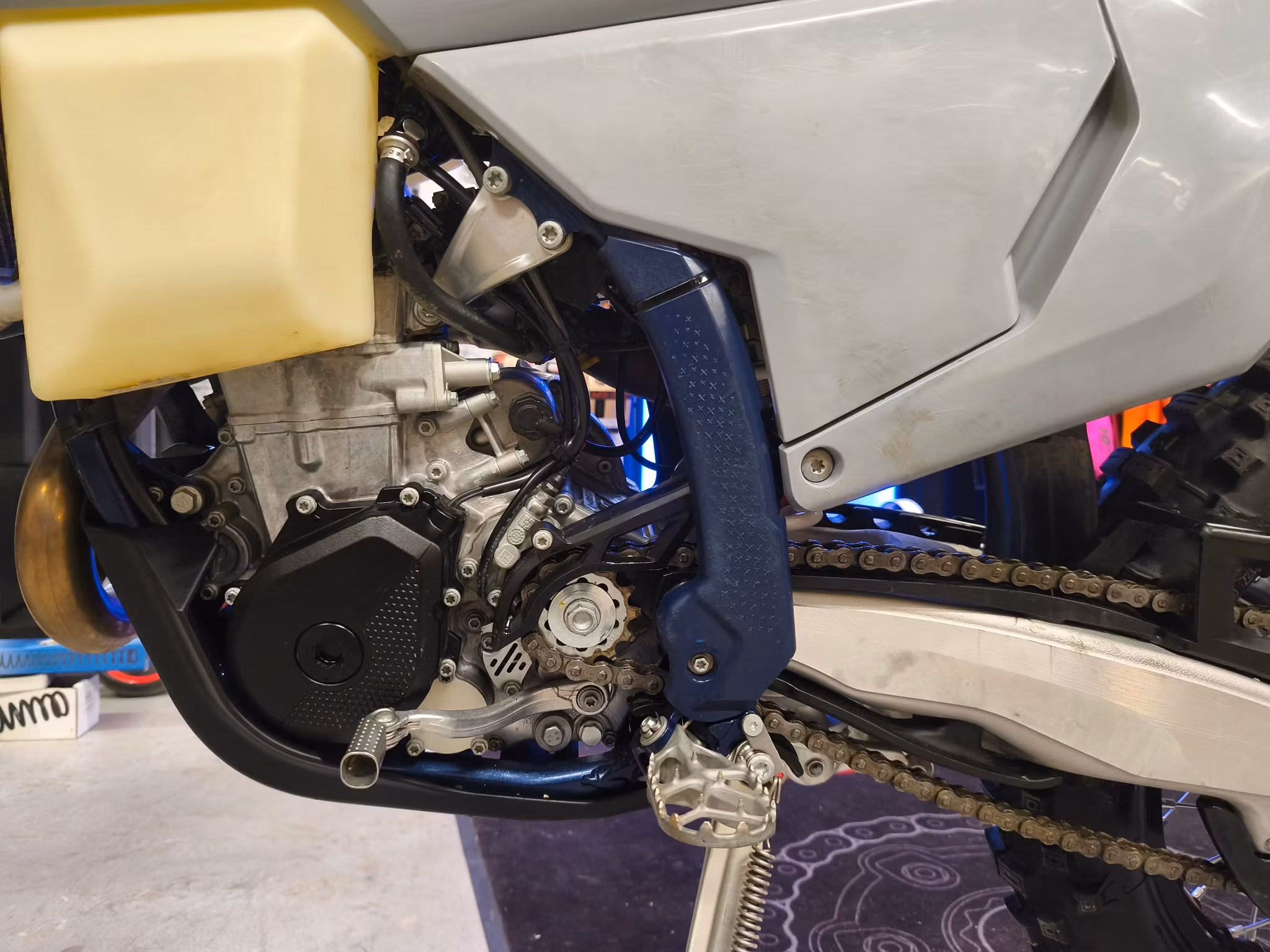 Husqvarna FE 450 Enduro 2024