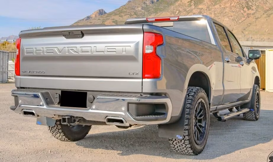 Större stänkskydd till Chevrolet Silverado High Country
