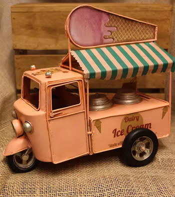 Rosa Glassbil, Sparbössa