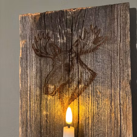 Väggljuslykta Älg