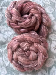 Plantefarget spinnefiber