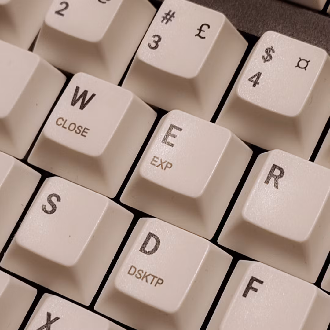 iNVINTIX White/sandbrown keycaps ISO Nor/Den