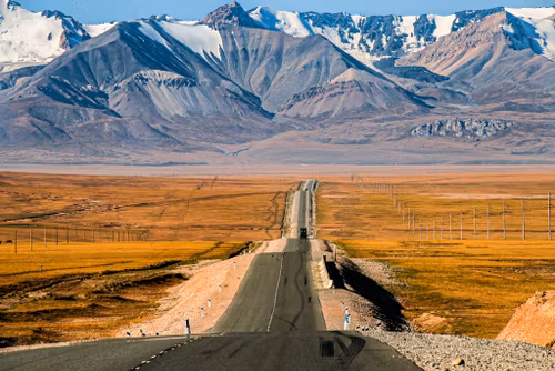 Torugart Pass grensepassering Kirigizistan og Kina, 3752 moh