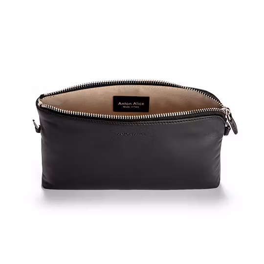 POUCH liten handväska - Svart