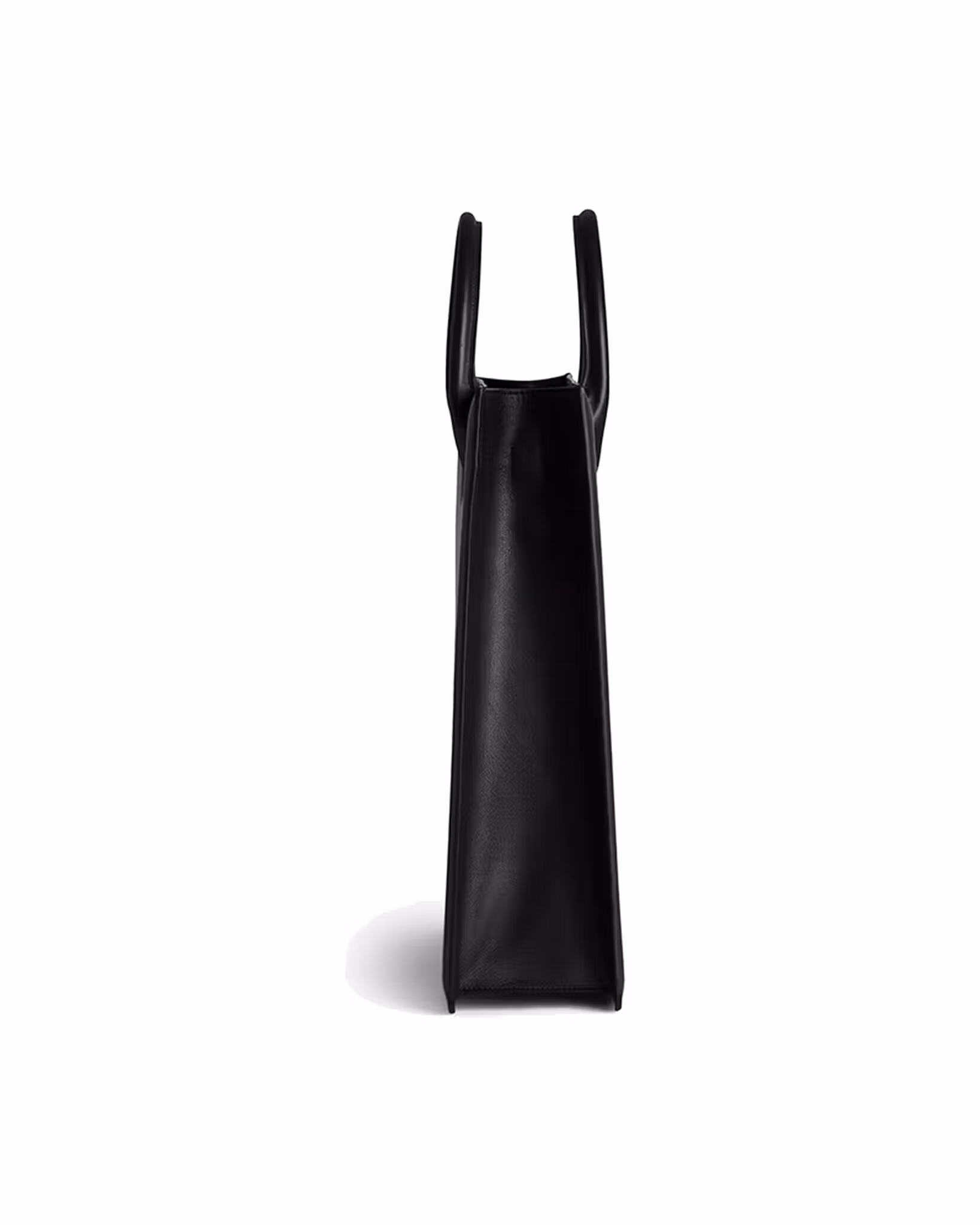 ANTON ALICE Tote Bag No 1 Zip leather tote in black, side view showing the slim profile