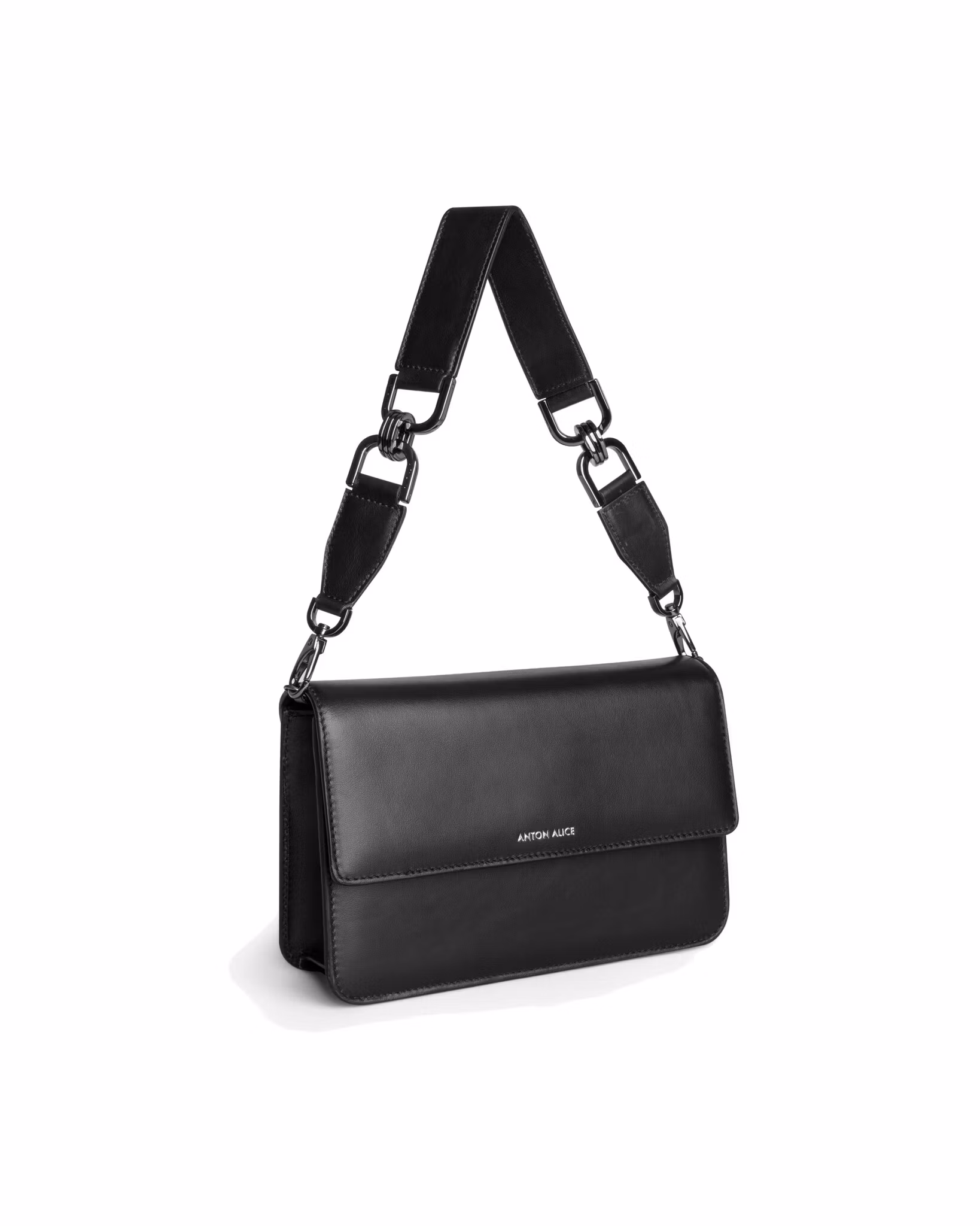 ANTON ALICE BAG No 10 Small leather handbag in black, seen at an angle